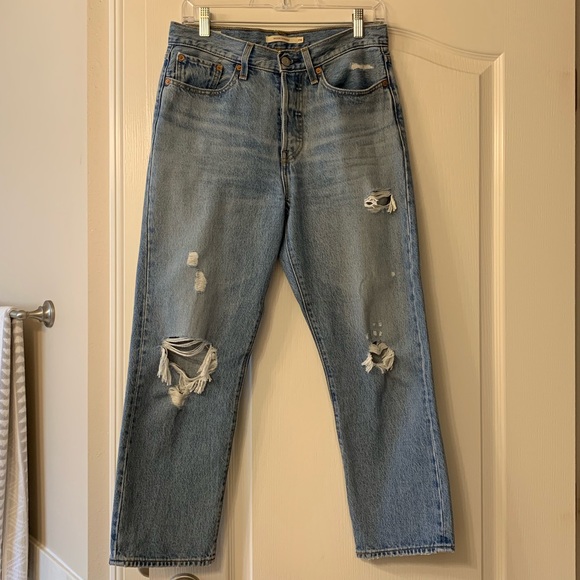 wedgie ripped straight leg jeans